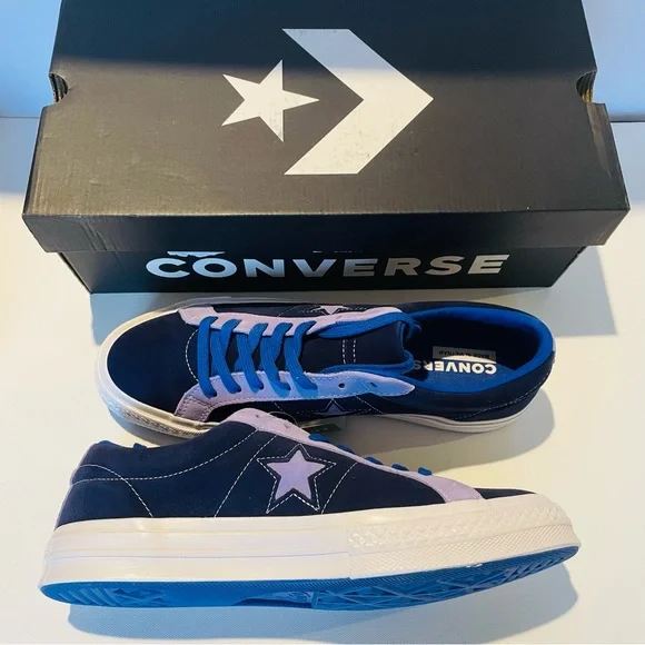 Converse One Star Ox Sneaker - Picture 1 of 3